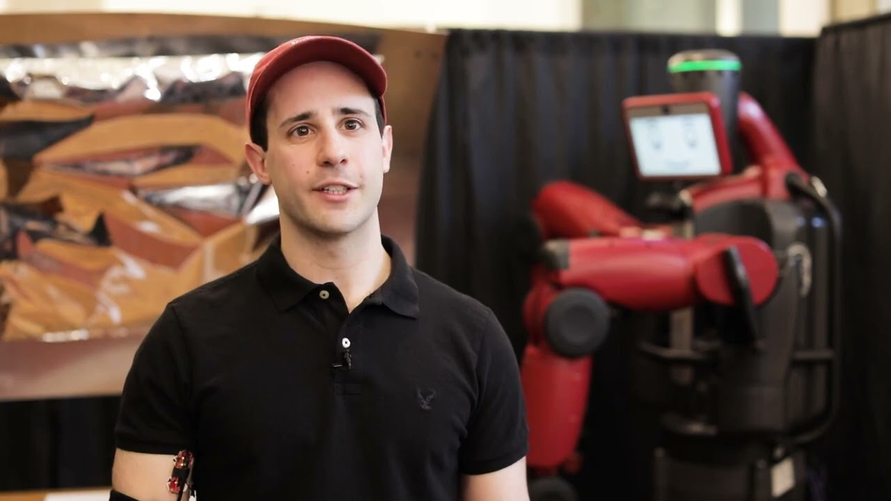 MIT’s collaborative robot reads muscles to help users lift
